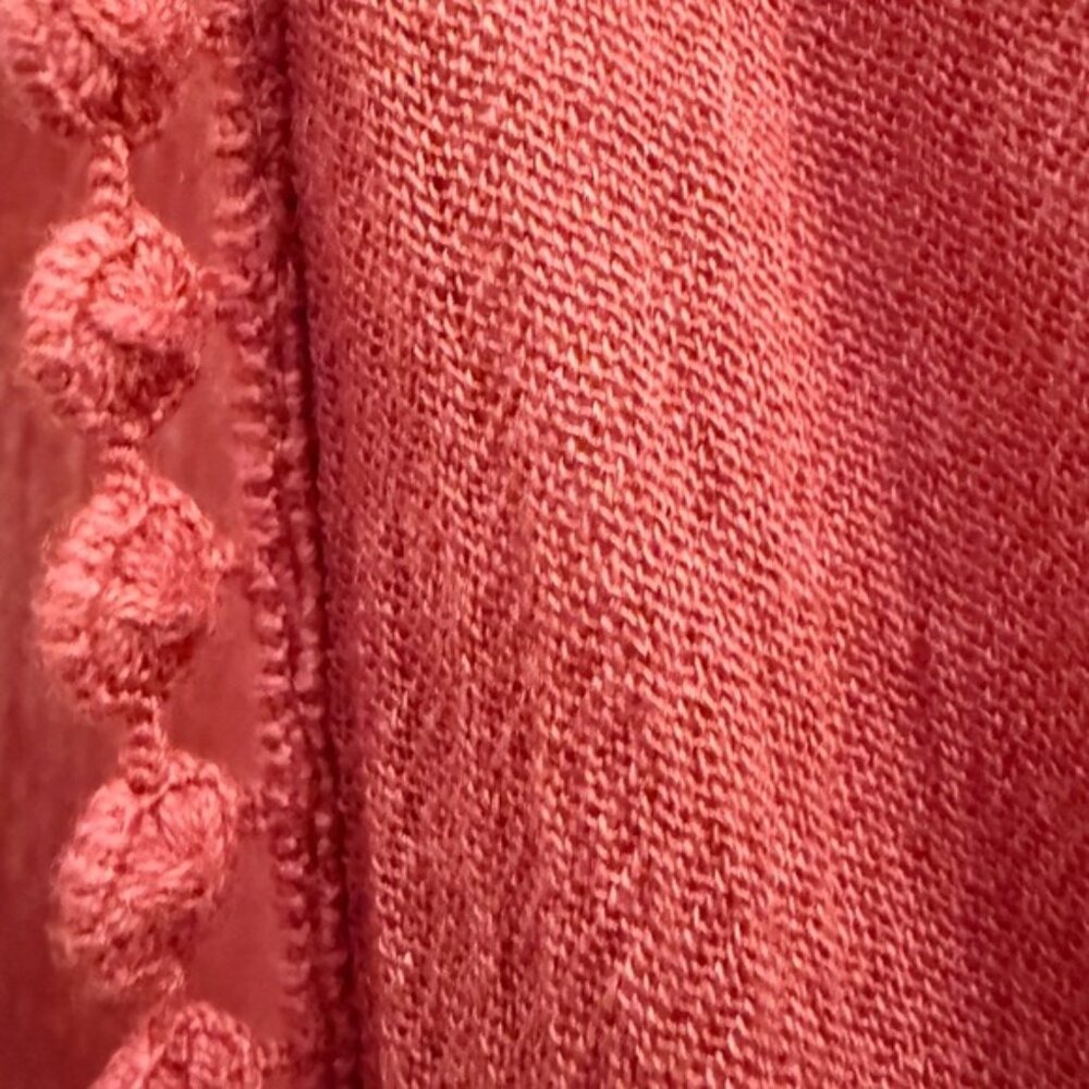 Float through your day in this Treasure & Bond boho tunic, crafted from airy vis - Picture 8 of 8